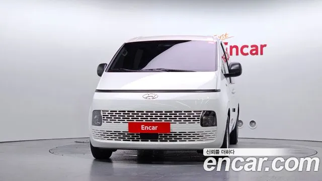 Hyundai Staria Staria Карго 5 мест — Фото автомобиля 3