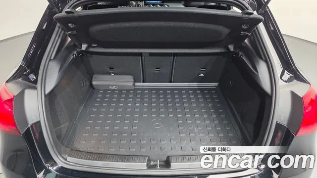 Mercedes-Benz A-Class — Фото автомобиля 4