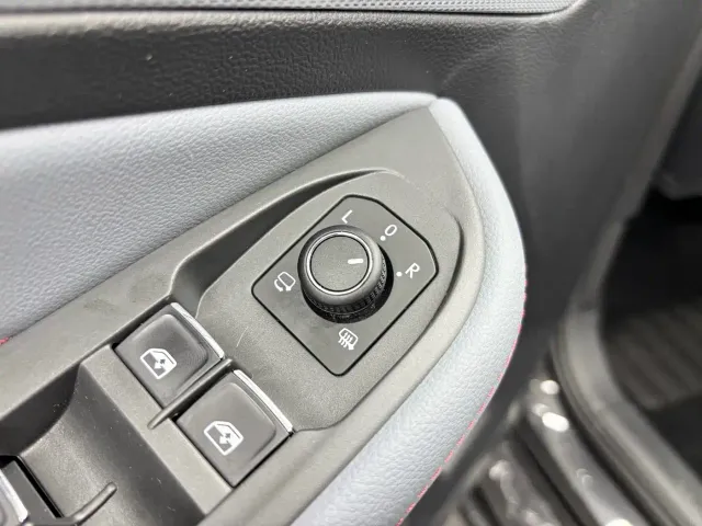 Volkswagen Lamando — Фото автомобиля 12