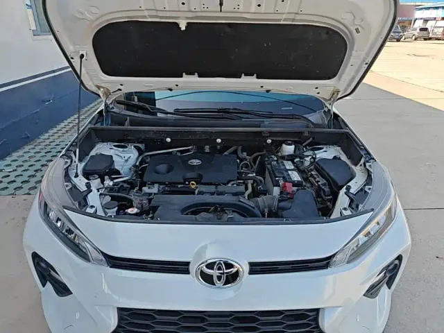 Toyota Wildlander — Фото автомобиля 15