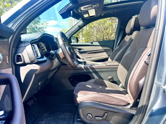Geely Xingyue L — Фото автомобиля 10