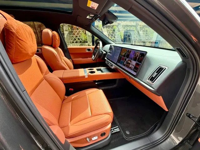 Li Auto L6 — Фото автомобиля 7