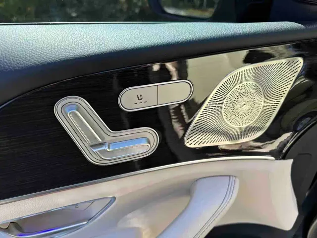Mercedes-Benz GLE-Class — Фото автомобиля 8