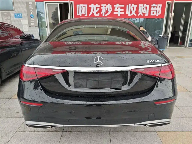 Mercedes-Benz S-Class — Фото автомобиля 4