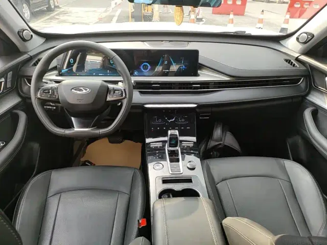 Chery Tiggo 8 PLUS — Фото автомобиля 9