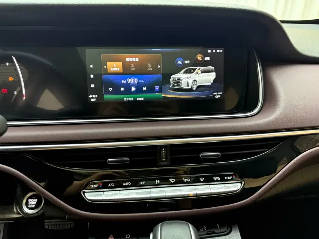 GAC Trumpchi M6 — Фото автомобиля 12