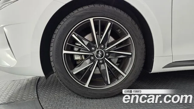 Hyundai Grandeur Новый Grandeur IG — Фото автомобиля 5