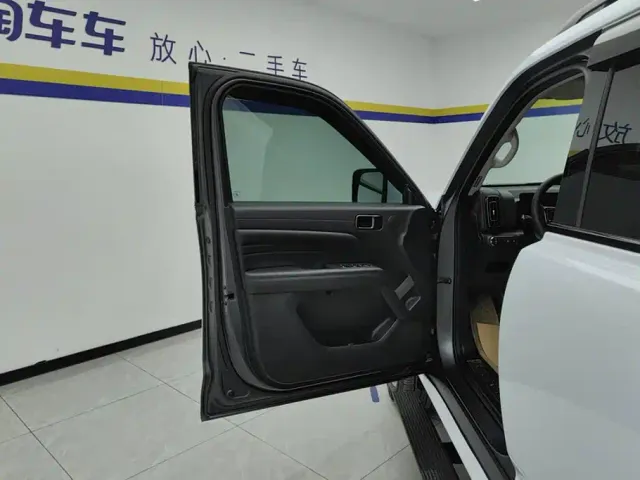 Haval H9 — Фото автомобиля 7