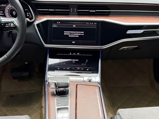 Audi Audi A6L 2023 Facelift 45 TFSI quattro Premium Dynamic — Фото автомобиля 11