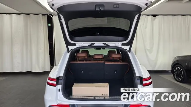Genesis GV70 2.5T Бензин 2WD — Фото автомобиля 20