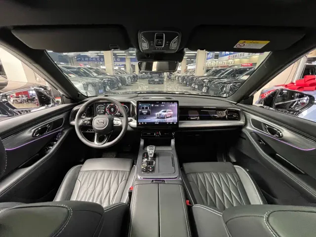 GAC Trumpchi GS8 — Фото автомобиля 22