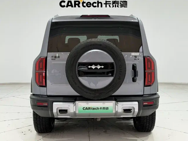 BYD FangChengBao Leopard 5 — Фото автомобиля 6