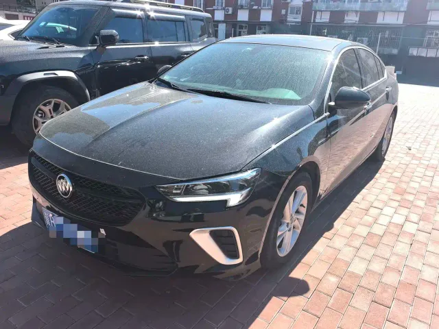 Фотография автомобиля — Buick Regal