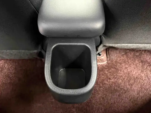 Toyota YARiS L Zhi Xuan — Фото автомобиля 3