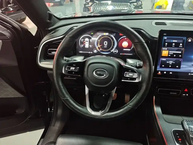GAC Trumpchi GS8 — Фото автомобиля 10
