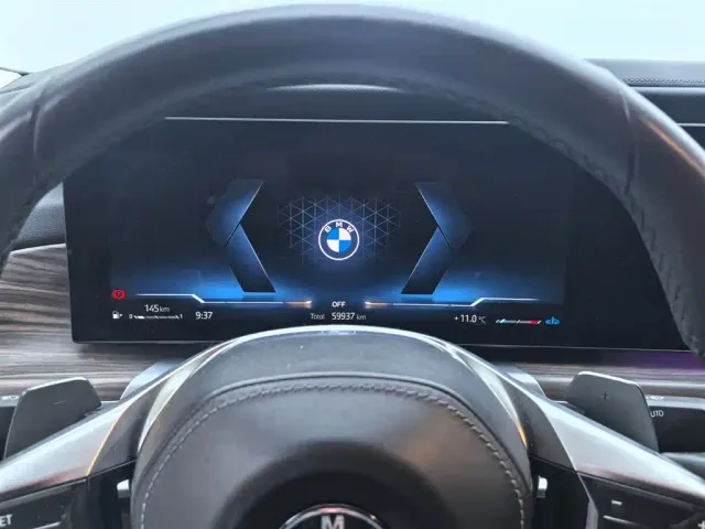 BMW 7 Series — Фото автомобиля 12