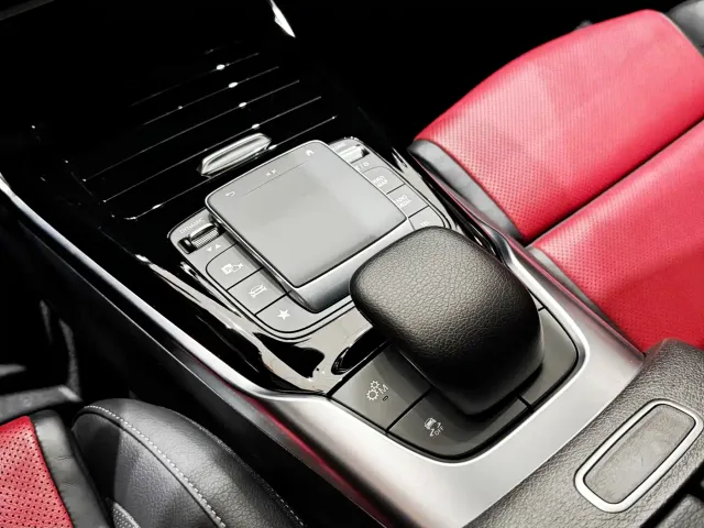 Mercedes-Benz A-Class AMG — Фото автомобиля 12