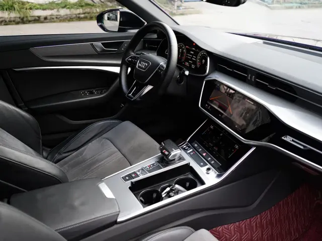 Audi A6L — Фото автомобиля 11