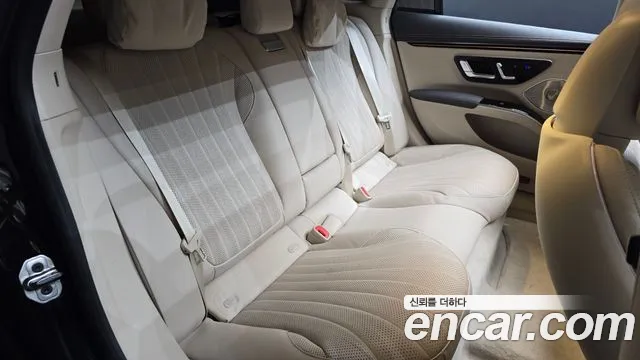 Mercedes-Benz EQS — Фото автомобиля 11