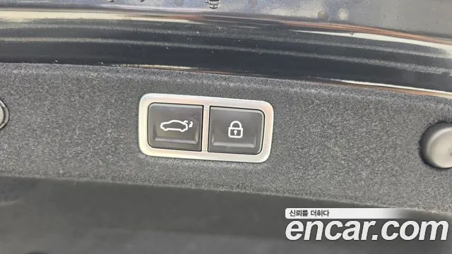 Hyundai Grandeur GN7 — Фото автомобиля 17