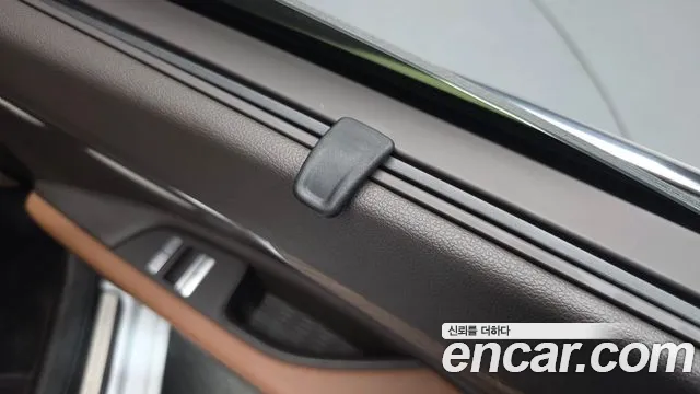 Genesis G80 Бензин 3.5 турбо AWD — Фото автомобиля 18