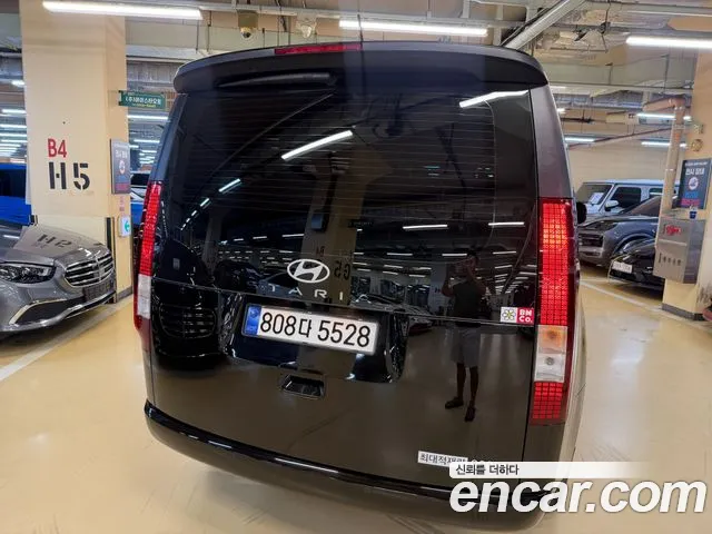 Hyundai Staria Staria (New) — Фото автомобиля 6