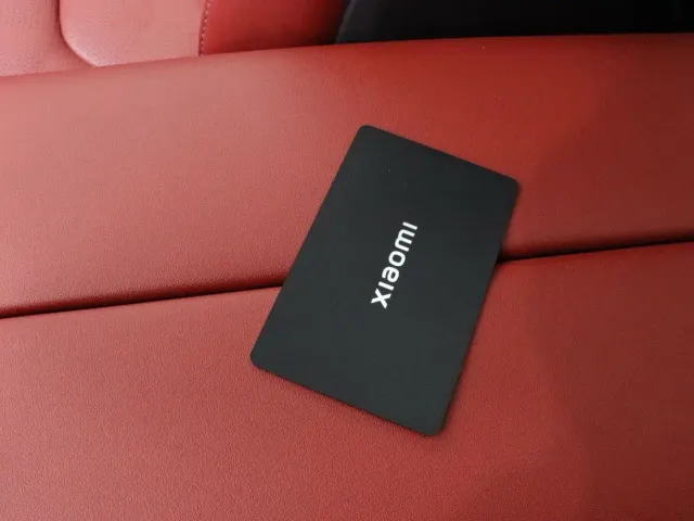 Xiaomi SU7 — Фото автомобиля 13