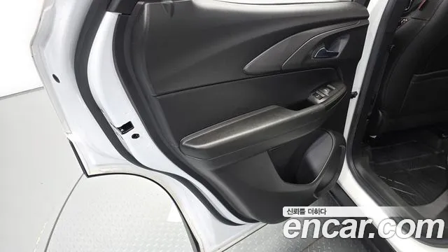 Chevrolet Trailblazer — Фото автомобиля 13