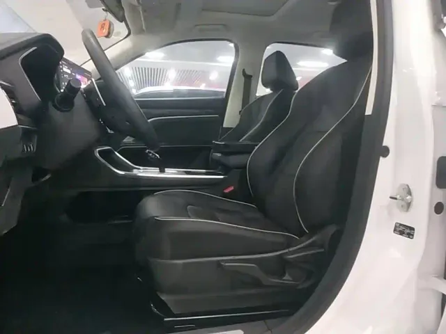 Haval H6 — Фото автомобиля 14