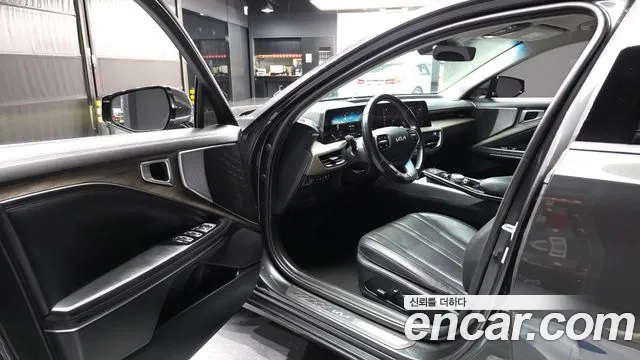 Kia K8 2.5 Бензин 2WD — Фото автомобиля 10