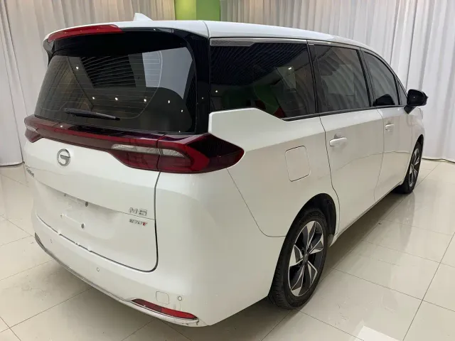 GAC Trumpchi M6 — Фото автомобиля 4