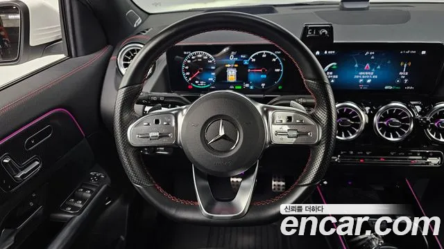 Mercedes-Benz EQA — Фото автомобиля 13