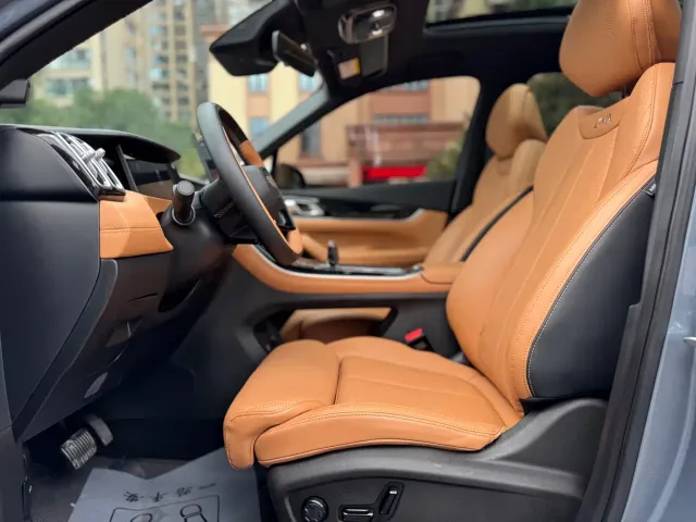 Geely Boyue L — Фото автомобиля 18