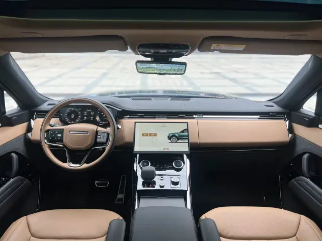 Land Rover Range Rover Sport — Фото автомобиля 10