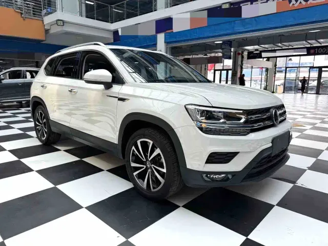 Volkswagen Tharu — Фото автомобиля 3