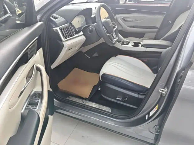 BYD Song PLUS — Фото автомобиля 15