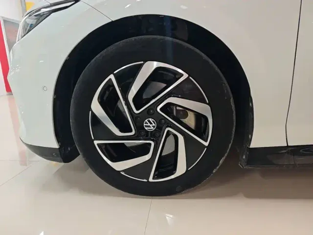Volkswagen ID.7 Vizzion — Фото автомобиля 22