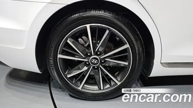 Hyundai Grandeur Новый Grandeur IG — Фото автомобиля 5