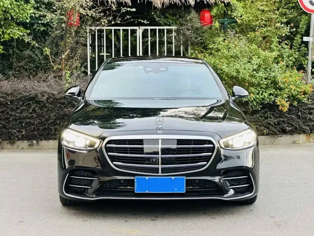 Mercedes-Benz S-Class — Фото автомобиля 2
