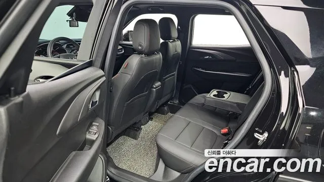 ChevroletGMDaewoo Trailblazer Trailblazer 1.3 турбо 4WD — Фото автомобиля 12