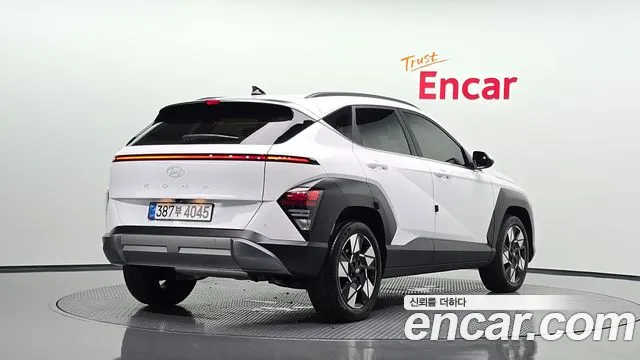 Фотография автомобиля — Hyundai Kona SX2