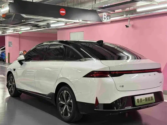 Xpeng P5 — Фото автомобиля 4