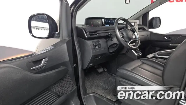 Hyundai Staria — Фото автомобиля 15