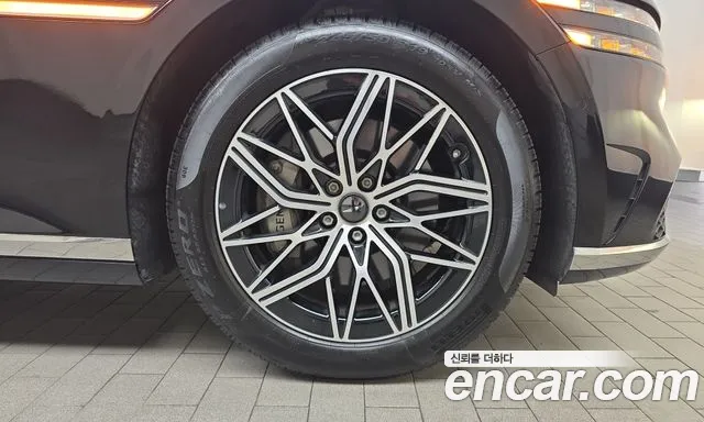 Genesis G90 RS4 — Фото автомобиля 6