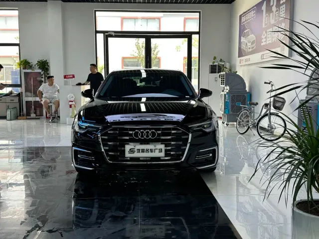 Audi A6L — Фото автомобиля 2