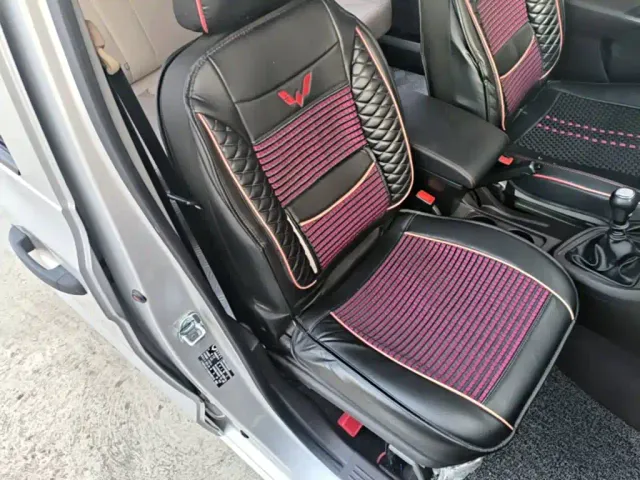 Wuling Hongguang V — Фото автомобиля 24