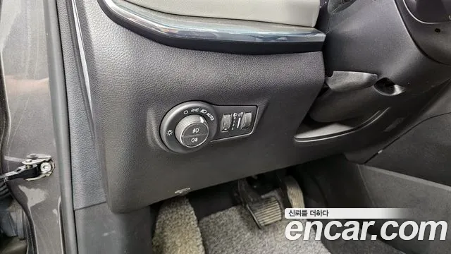 Jeep Compass — Фото автомобиля 18
