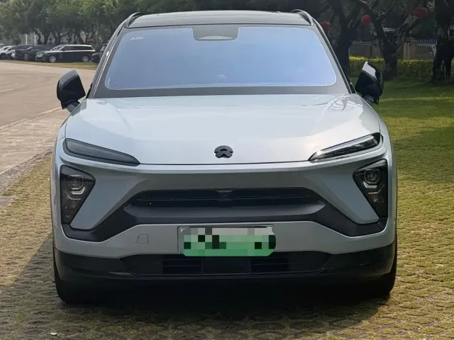 Nio ES6 — Фото автомобиля 2