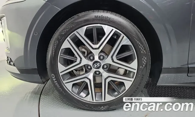 Hyundai Grandeur GN7 — Фото автомобиля 5