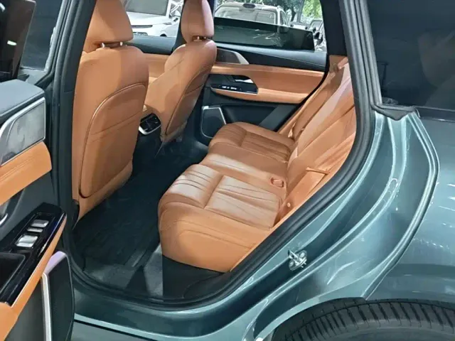 Xpeng G9 — Фото автомобиля 16